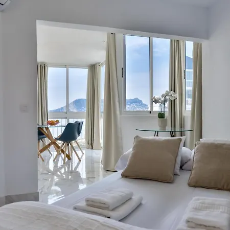 Guzman - Princesa 아파트 칼페