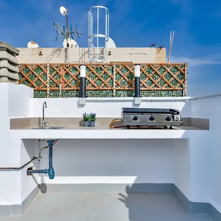 Guzman - Princesa 아파트 *