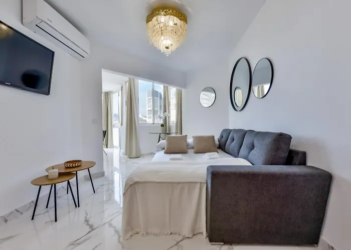 Guzman - Princesa Апартаменты